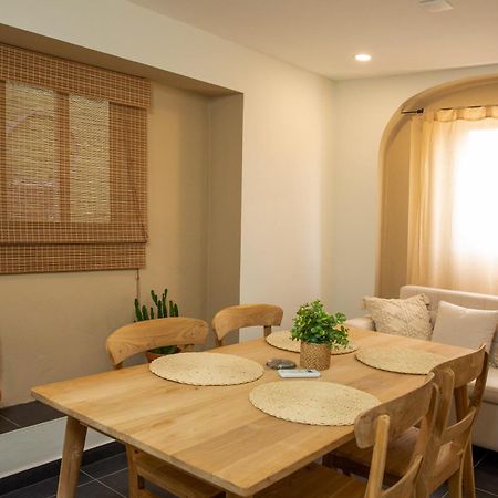 Paradiso Apartments Oranjestad Bagian luar foto